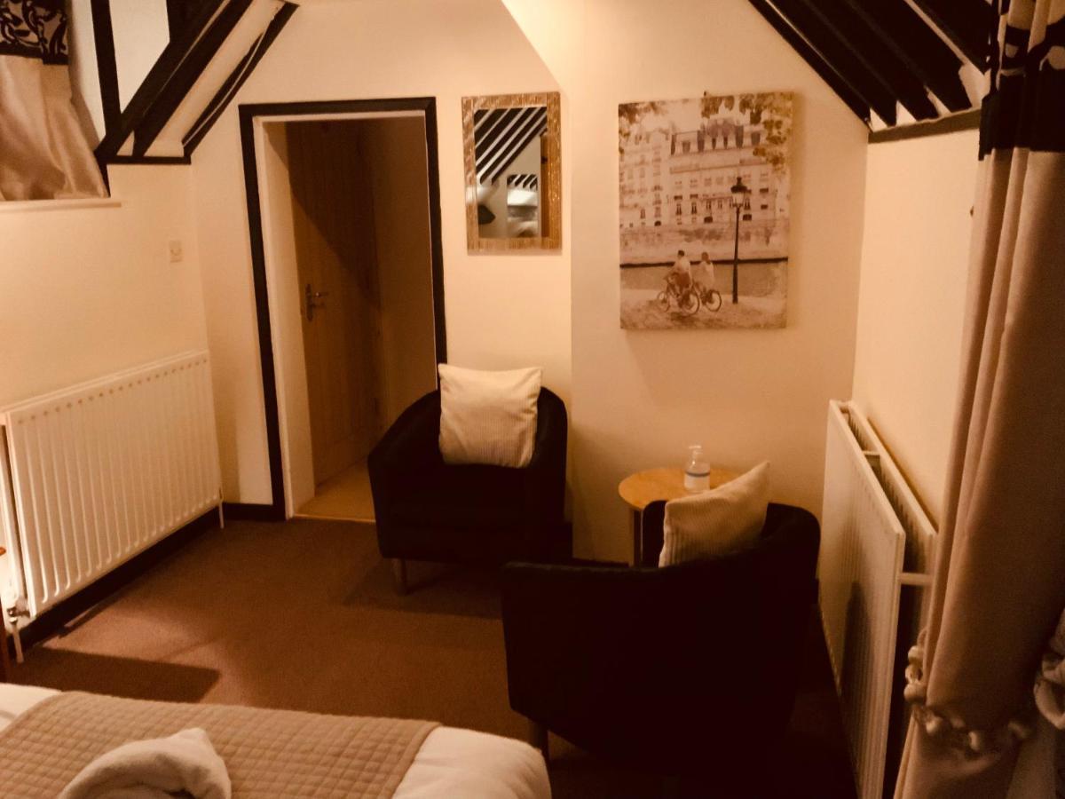 The Bridge Guest House Coltishall ภายนอก รูปภาพ
