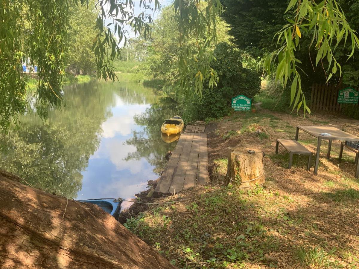 The Bridge Guest House Coltishall ภายนอก รูปภาพ