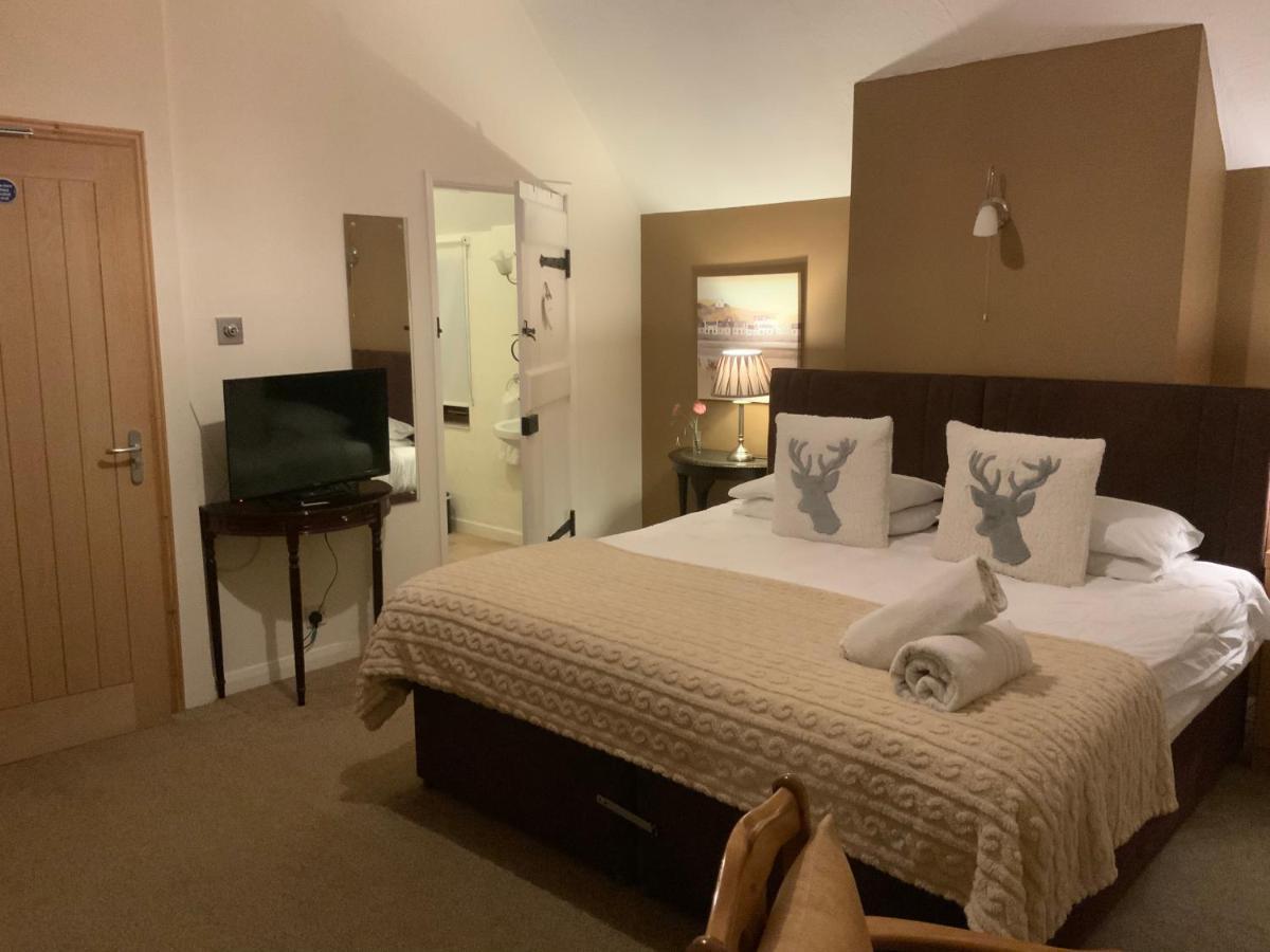 The Bridge Guest House Coltishall ภายนอก รูปภาพ